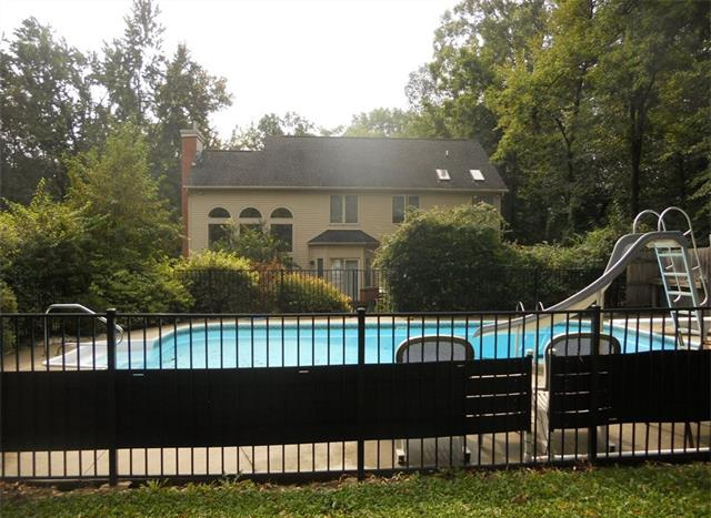 Eyster's Avon Gardens Rochester Hills MI Homes for sale 